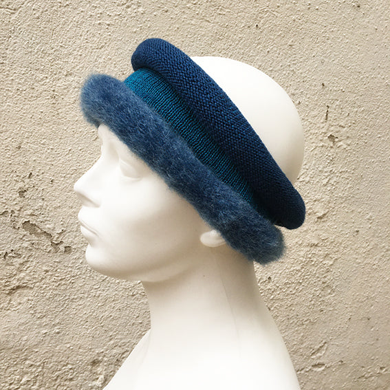 BLAUW | Oprolmuts Soft & Silky The Coloured Motion